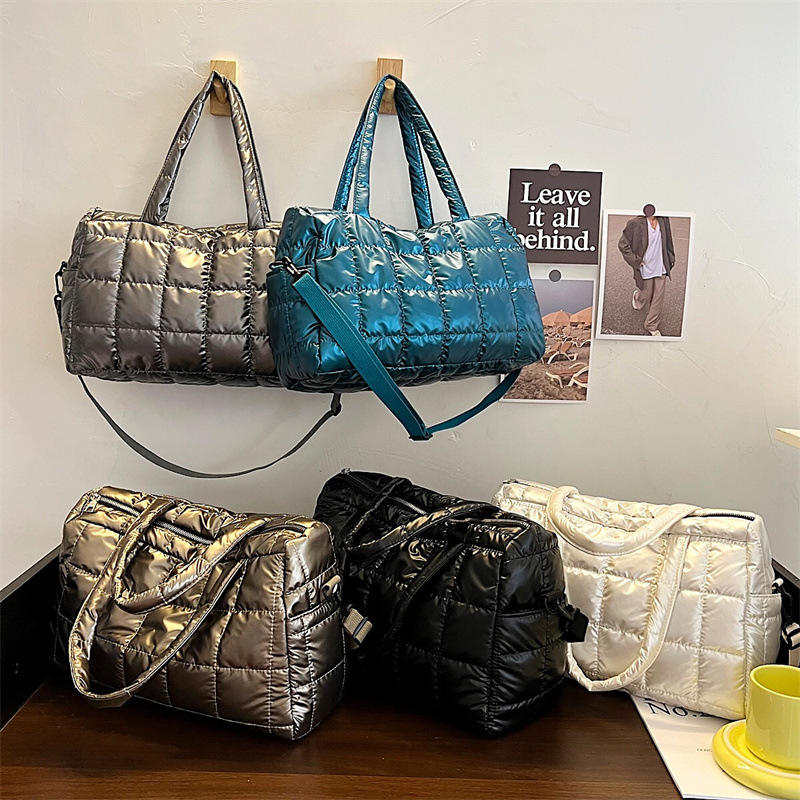 Uzay Pedi Pamuk Omuz Çantası B - Shoulder Bag Structured incelemesi ve fiyatı