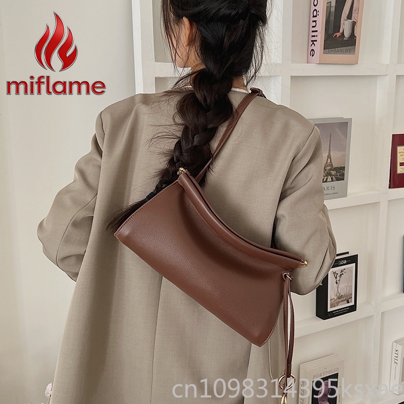 Yapılı Silüetli Vintage Deri O - Shoulder Bag Structured incelemesi ve fiyatı