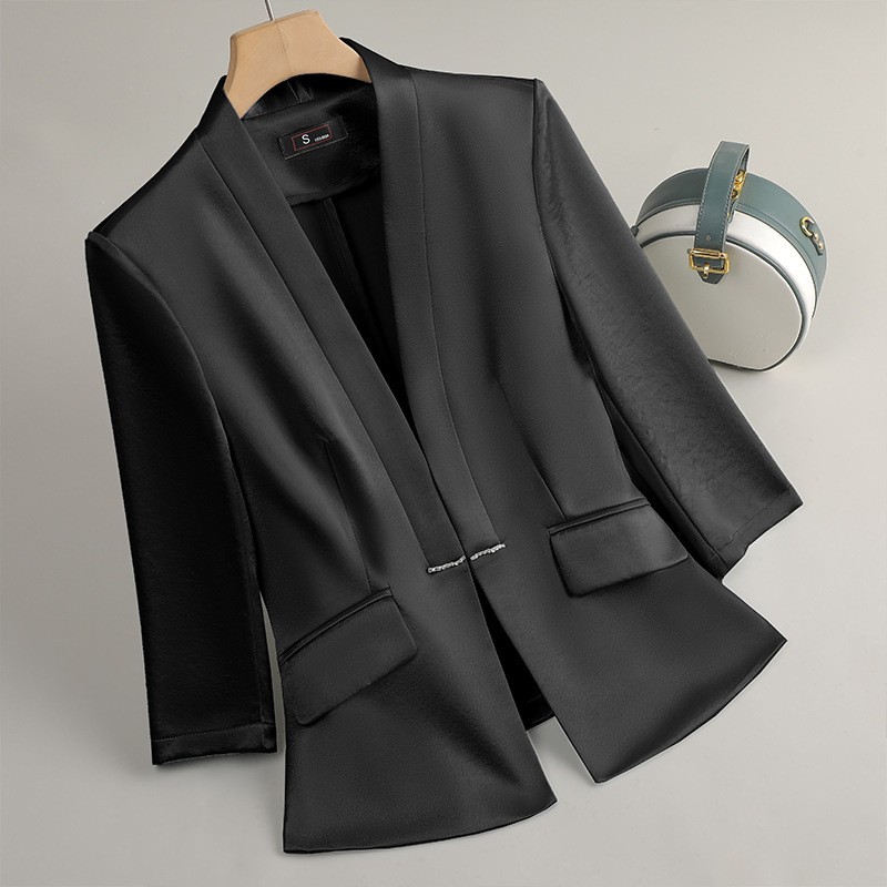 Profesyonel Kadın Siyah Beyaz  - Women Formal Wear With Black Blazer incelemesi ve fiyatı